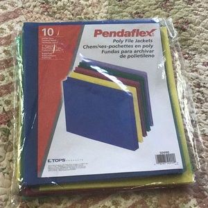 BOGO 2/$5  3/6. 4/7. 5/8  Pendaflex Poly File Jackets 10 letter size